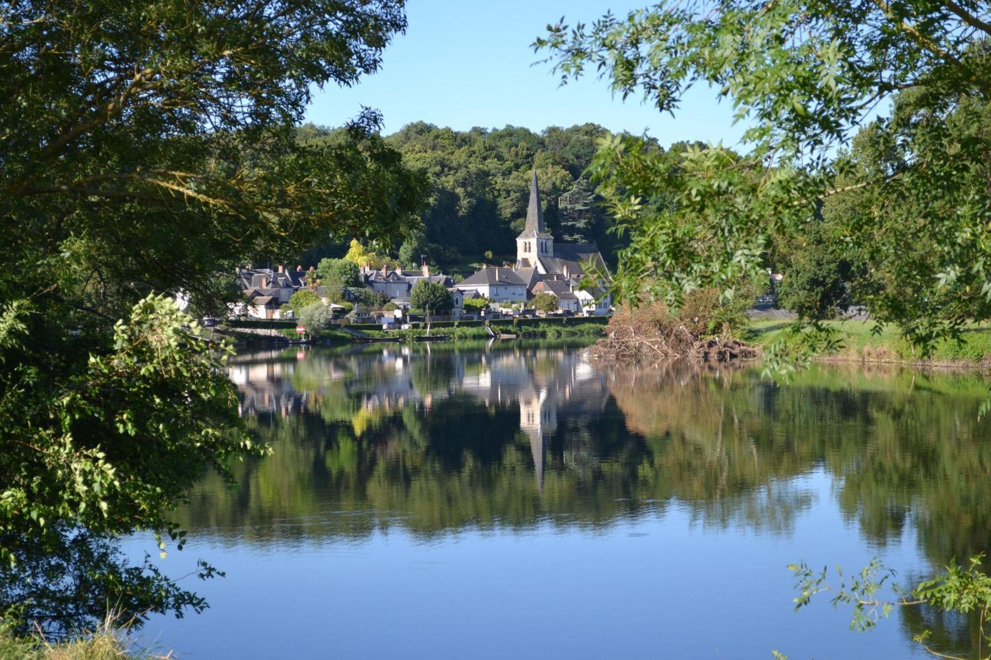 Logis Saponine Maison d'Hôtes climatisée Savonnières Esterno foto